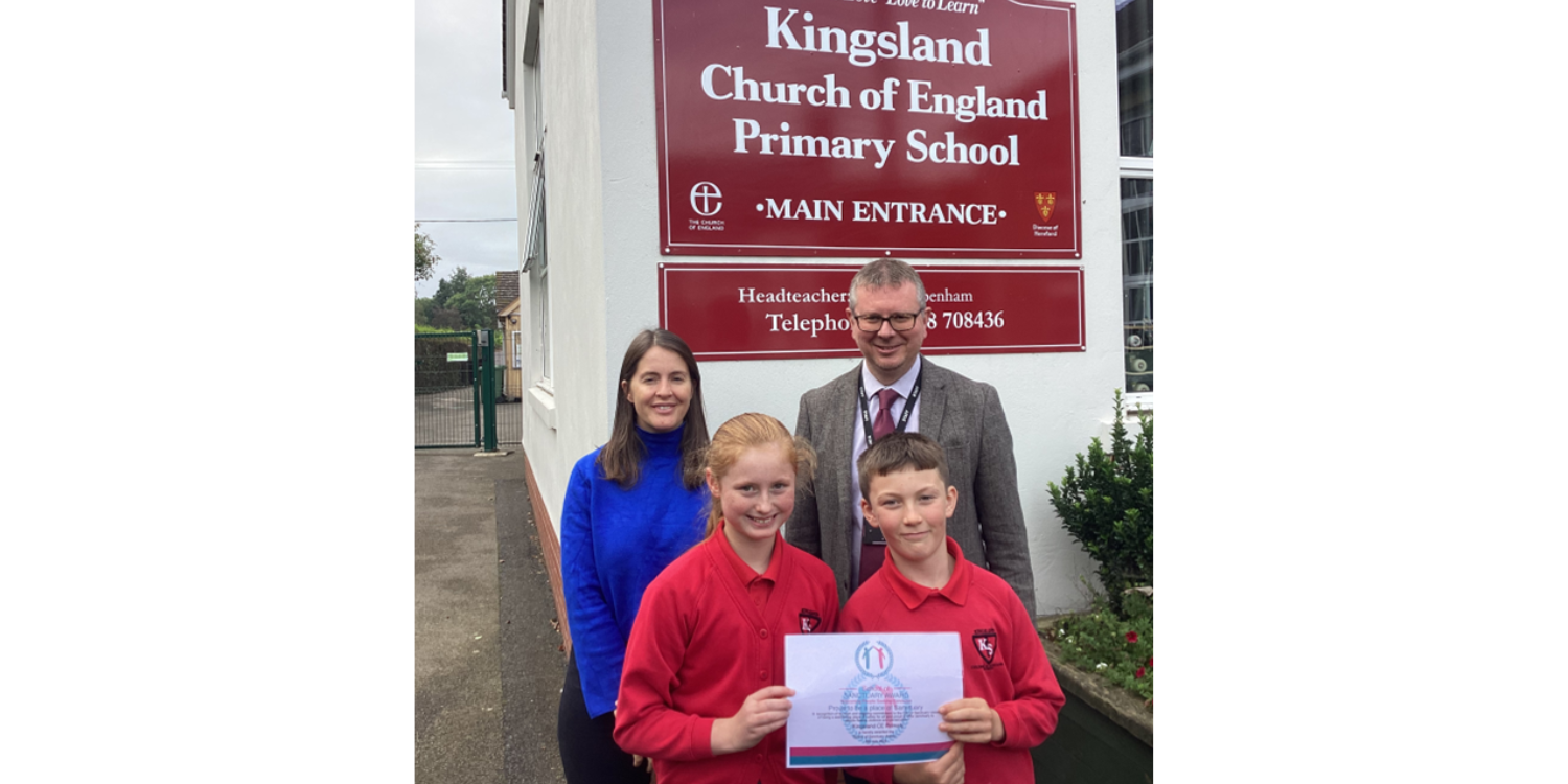 Pupils and teachers receive school of sanctuary award at KIngsland CE Primary