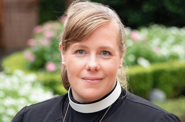 tumbnail_Jane-PF_chaplain